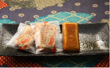 一年一作 フィナンシェ・ノワゼッティーヌ/ 160 円